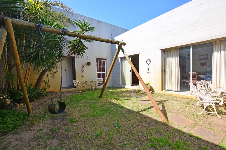 4 Bedroom Property for Sale in Parklands Western Cape